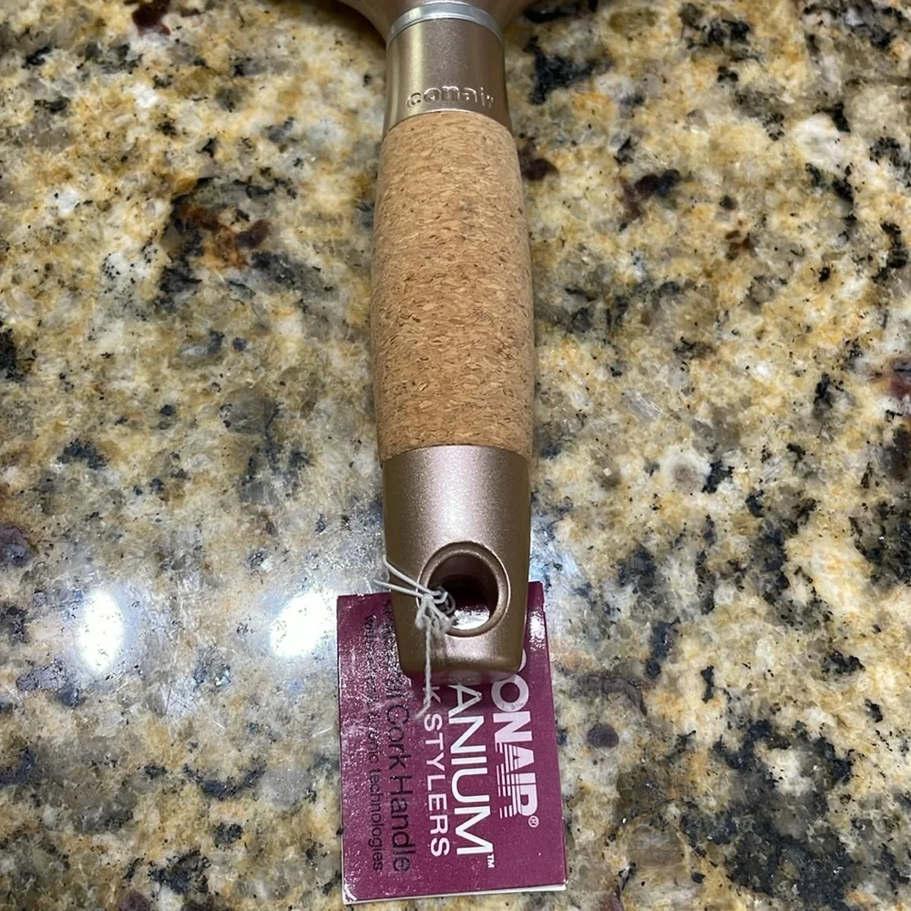 Flaw// Titanium Hair Brush - Gold and Brown - Picture 7 of 10